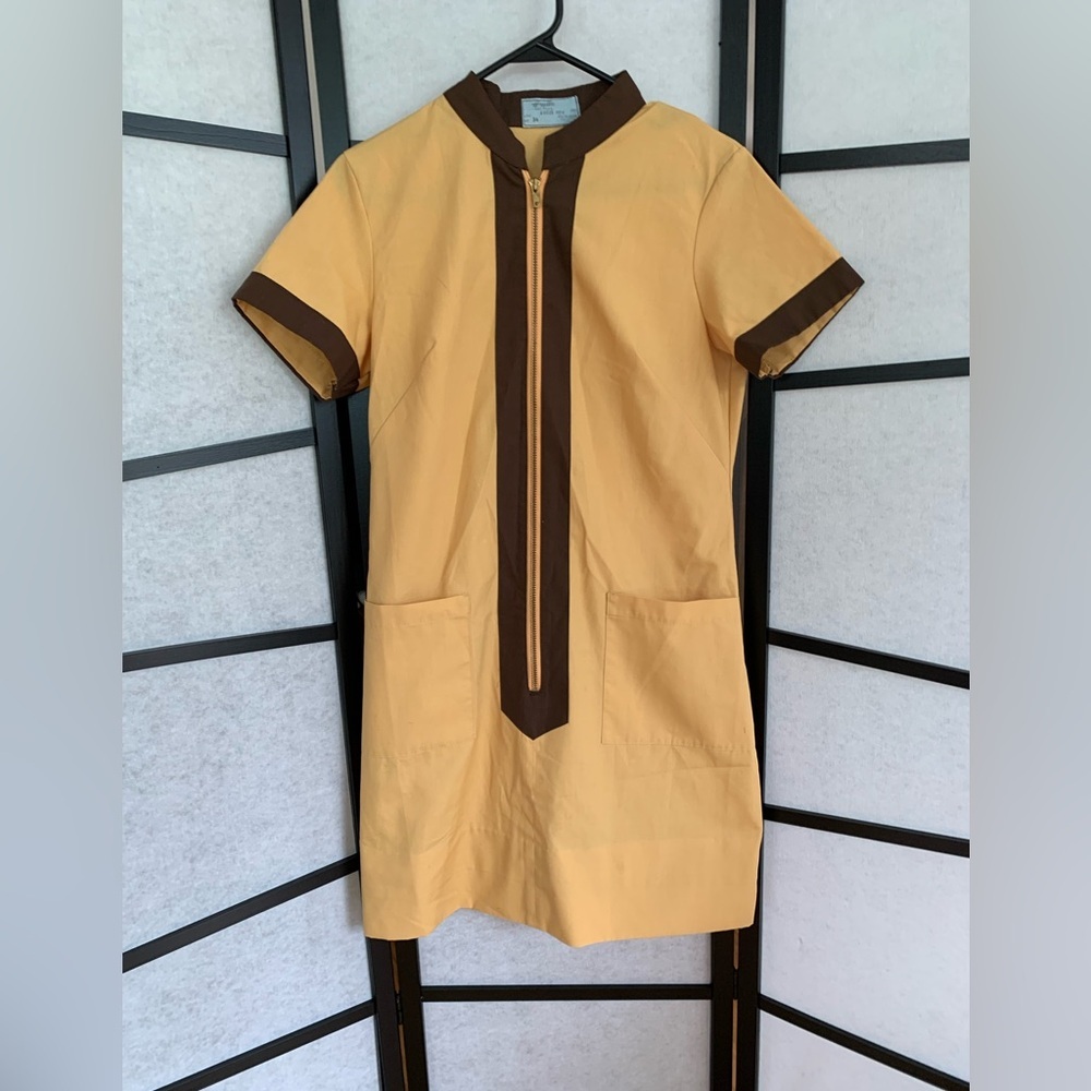 Vintage Uniform Waitress Dress ~ Zip Front ~ Halloween Costume?  Size 34 (M)